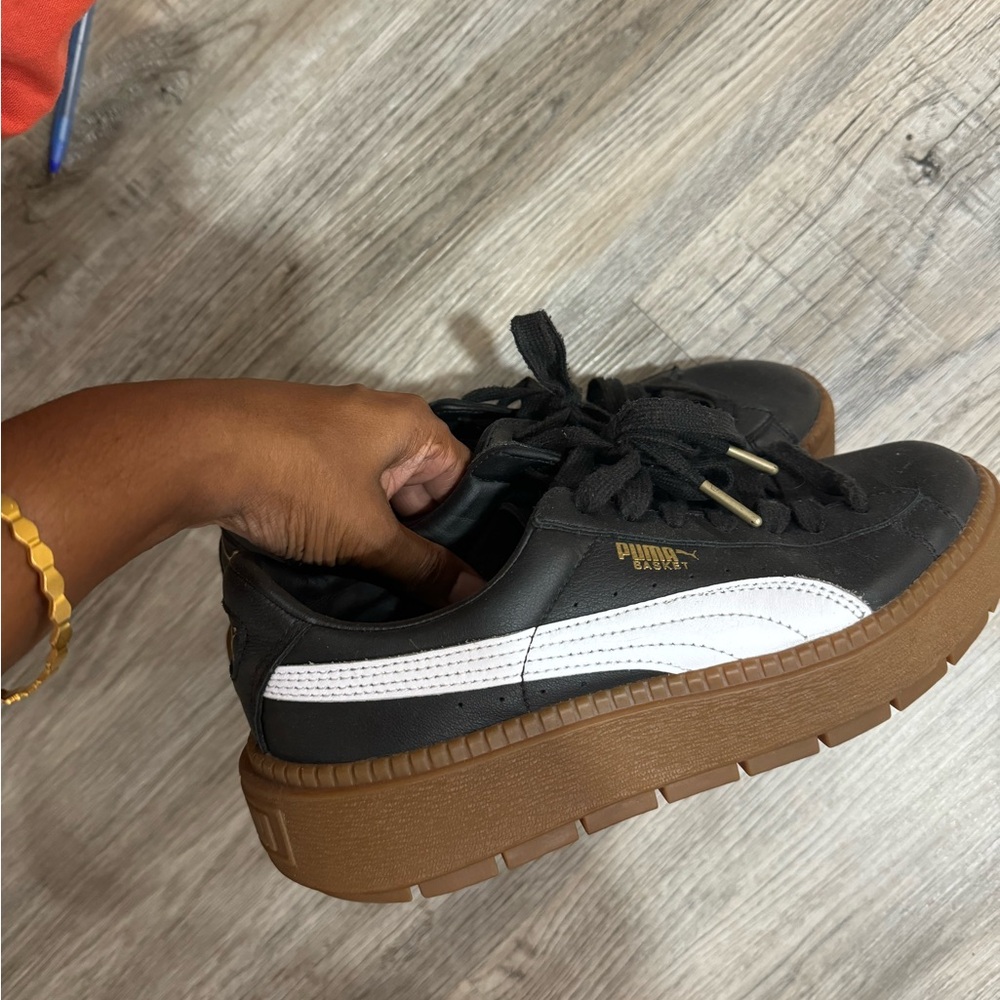 Puma Basket Platforms Size 9